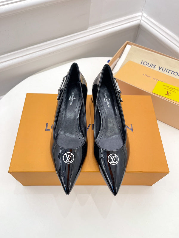 Louis Vuittion Luxury Shoes