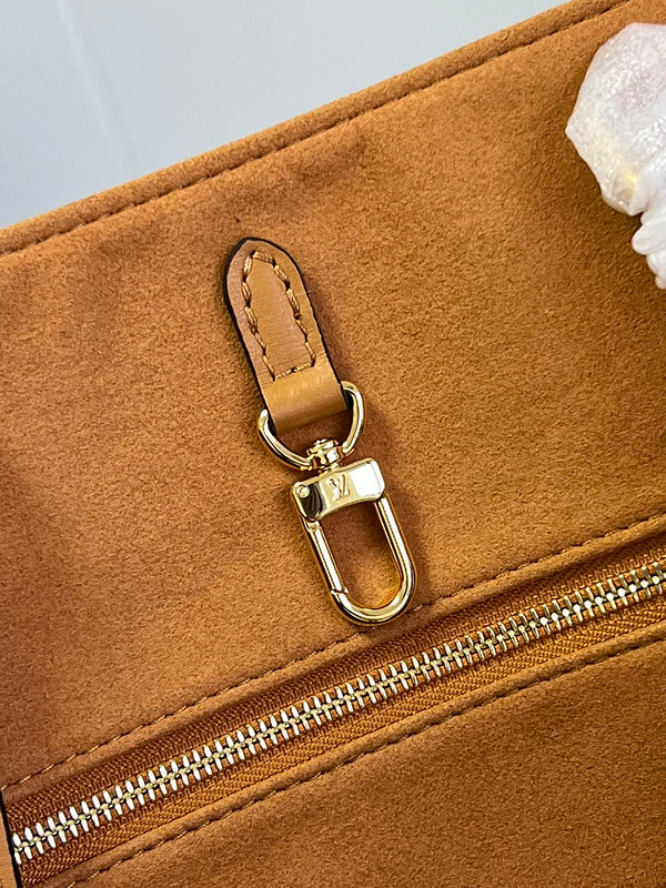 I W Fashion Lu-Vi bags - 17156