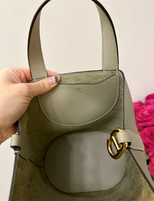 PHA - HMS Bags - 610