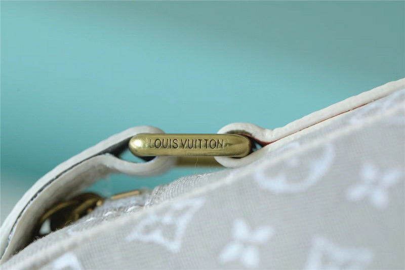 I W Fashion Lu-Vi bags - 9895