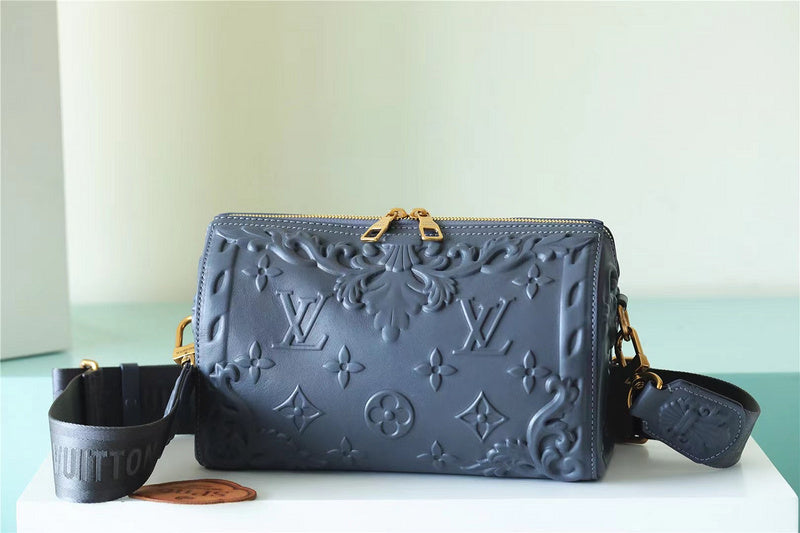 I W Fashion Lu-Vi bags - 11219