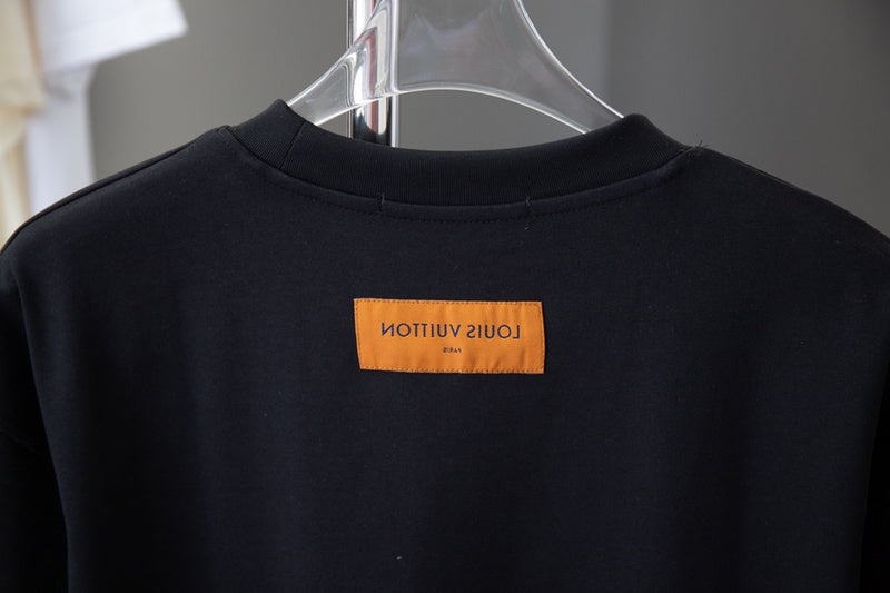 Louis Vuittion Luxury T-Shirt