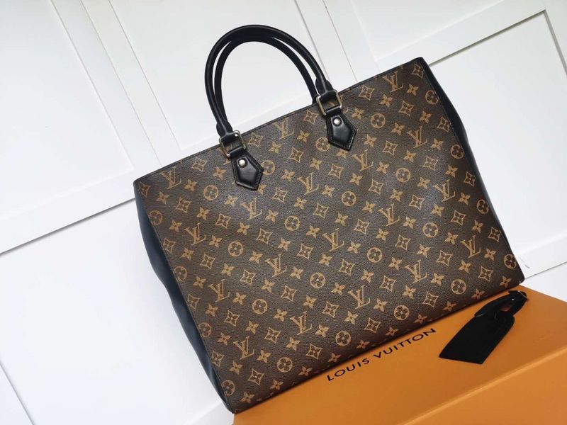 I W Fashion Lu-Vi bags - 17757