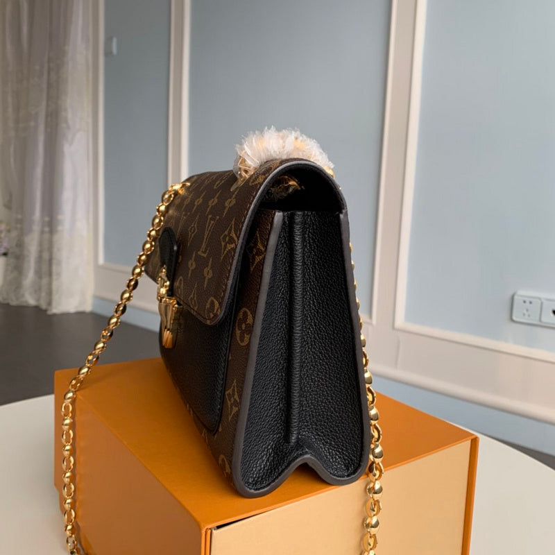 I W Fashion Lu-Vi bags - 17794