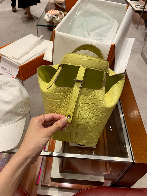 PHA - HMS Bags - 513