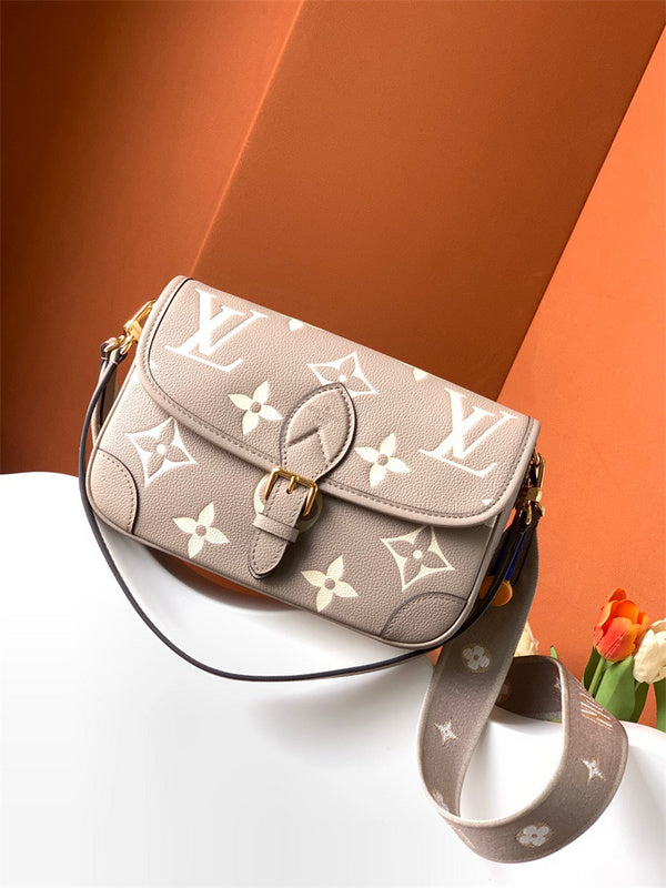 PHA - LOV Bags - 531