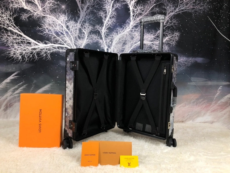 I W Fashion Lu-Vi bags - 11402