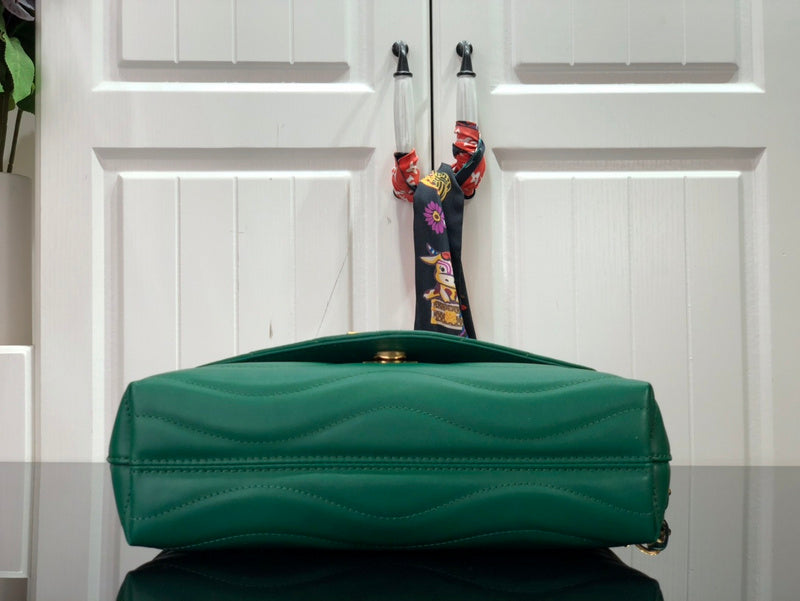 I W Fashion Lu-Vi bags - 17480