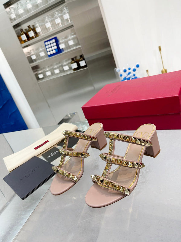 Valentino GARAVANI Luxury Shoes