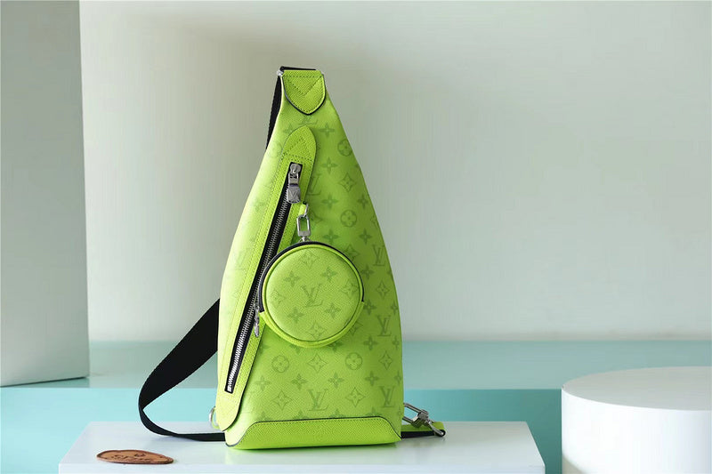 I W Fashion Lu-Vi bags - 9946