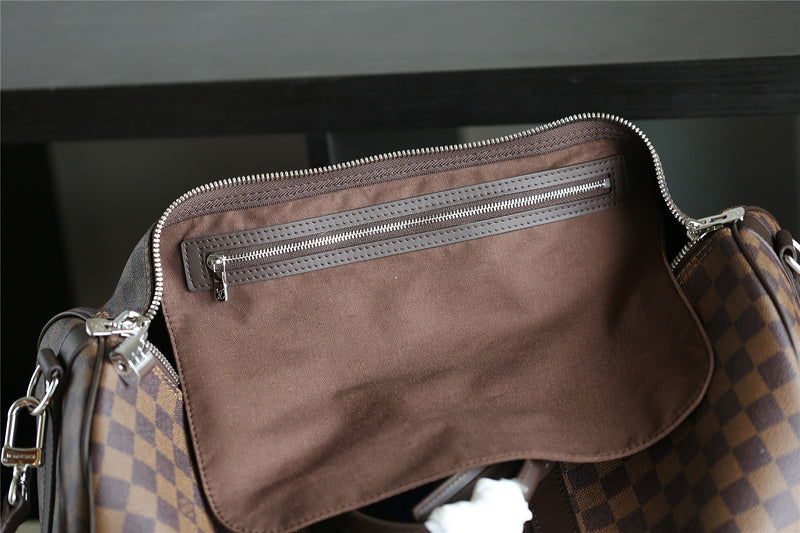 I W Fashion Lu-Vi bags - 9456