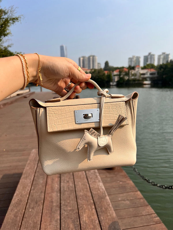 PHA - HMS Bags - 505