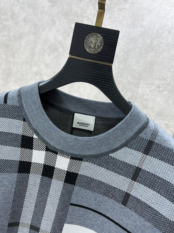 Burberry Luxury Clothes