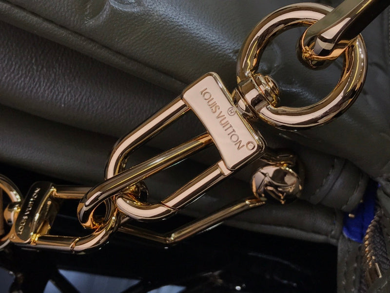 I W Fashion Lu-Vi bags - 17627