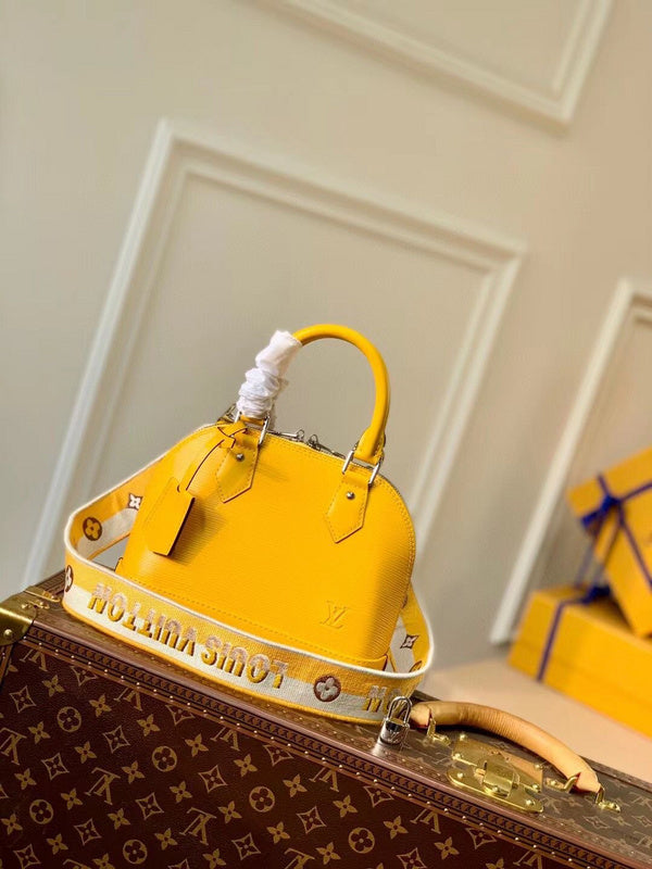 I W Fashion Lu-Vi Bags - 16791
