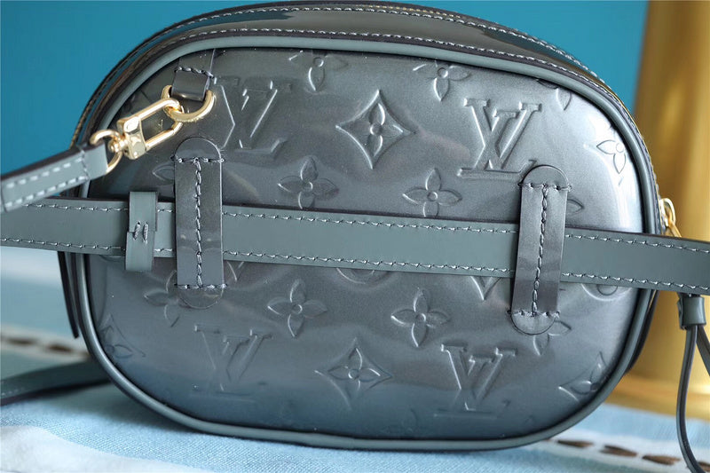 I W Fashion Lu-Vi bags - 8400