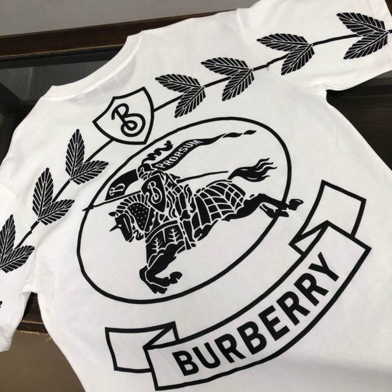 Burberry T-Shirts - 275
