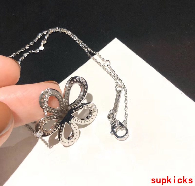 Van Cleef & Arples Jewelry