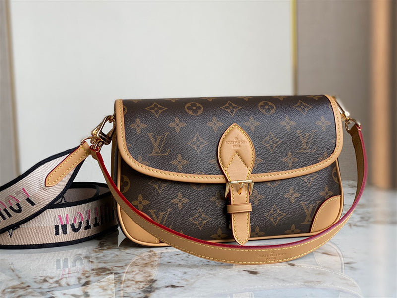 PHA - LOV Bags - 295