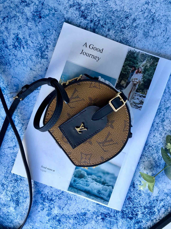 I W Fashion Lu-Vi bags - 17752