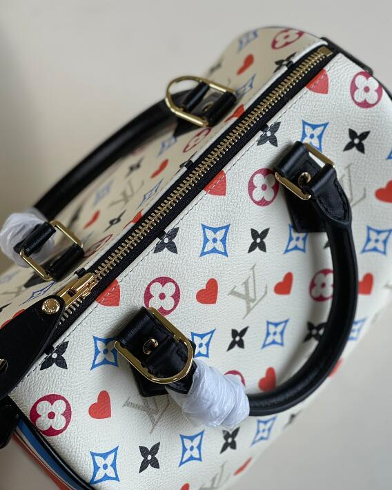 Ava’s Mode - LOV Bags - 2580