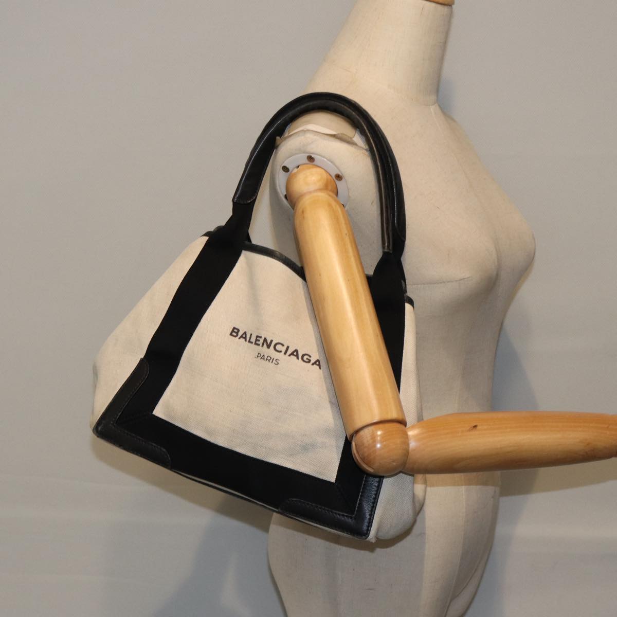 balenciaga Hand Bag Canvas Beige Black Auth bs17795