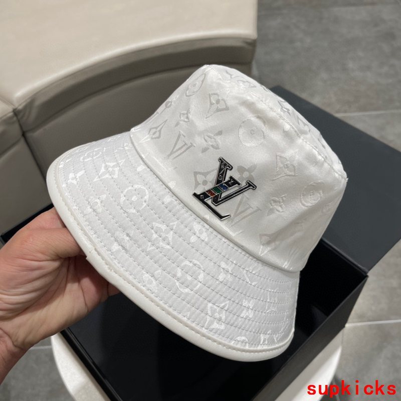 Louis Vuitton Luxury Cap