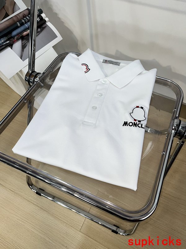 Moncler Luxury Cloth