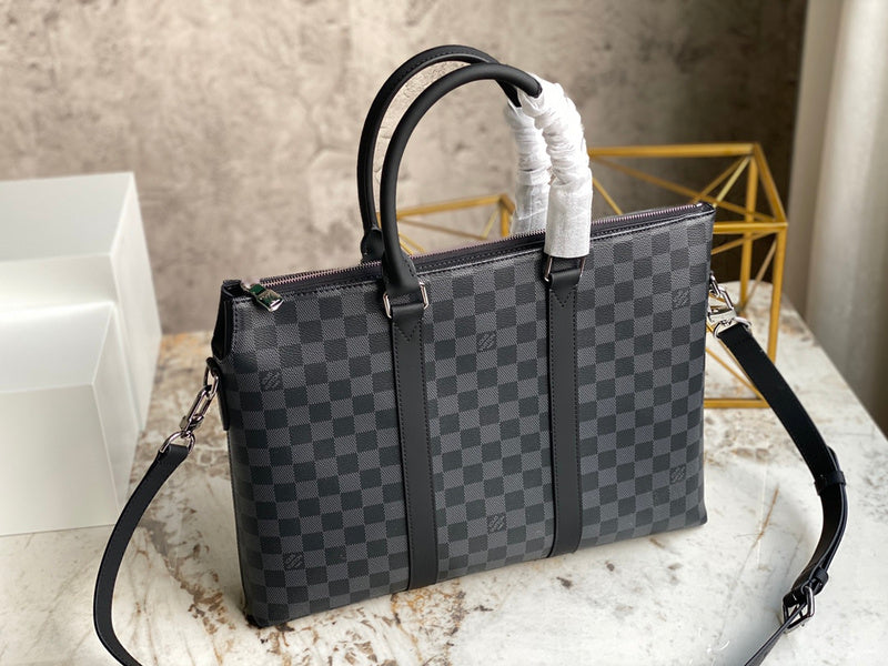 I W Fashion Lu-Vi bags - 17176