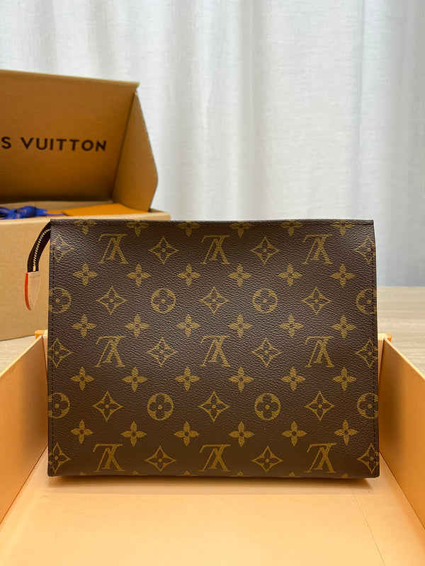 I W Fashion Lu-Vi Bags - 16777