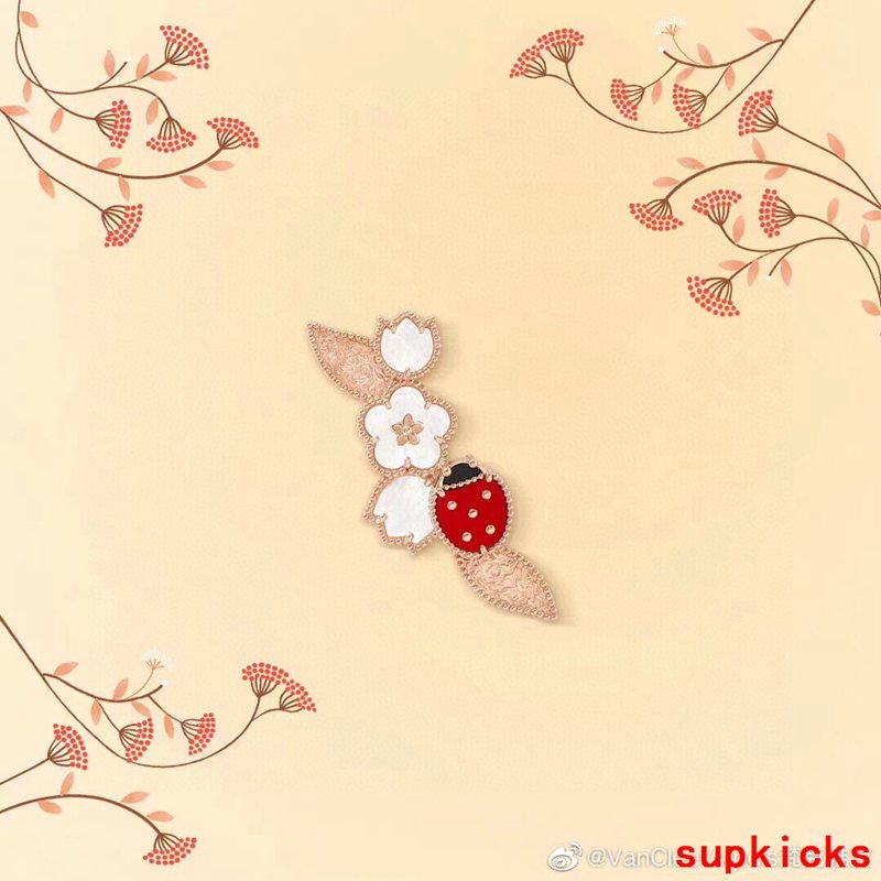Van Cleef & Arples Jewelry
