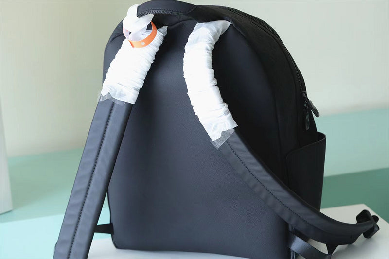 I W Fashion Lu-Vi bags - 9565