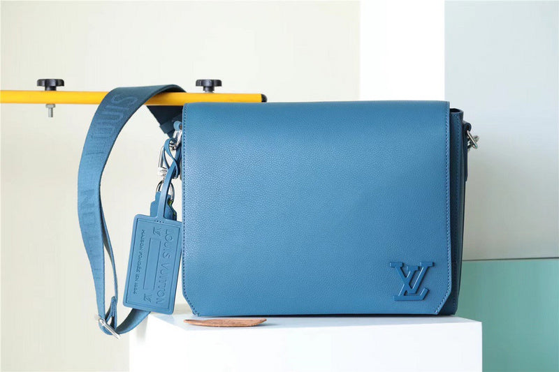 I W Fashion Lu-Vi bags - 10033