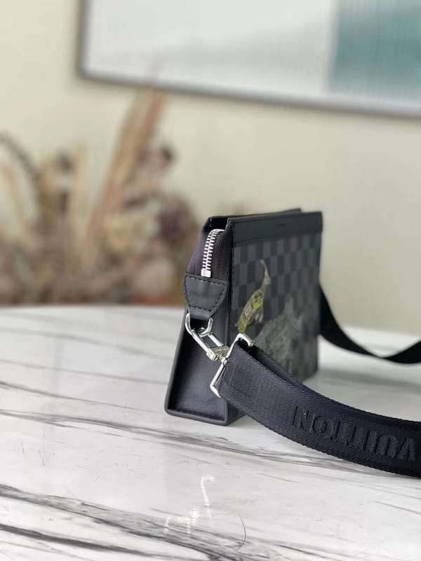 LOV2 Bags - Luxurious Bags  654