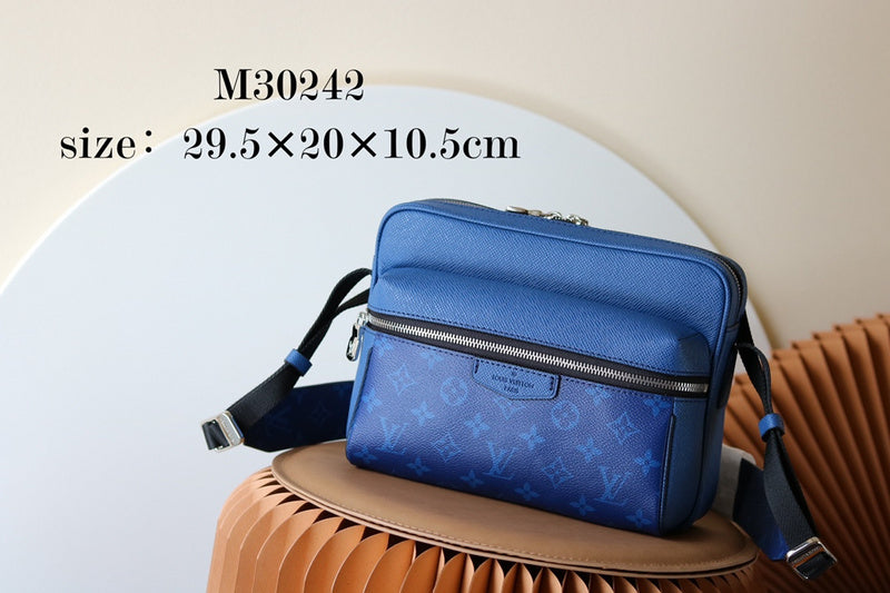 I W Fashion Lu-Vi bags - 17184