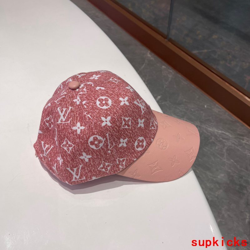 Louis Vuitton Luxury Cap