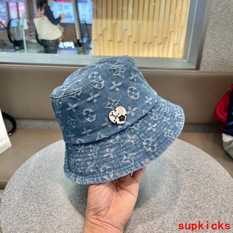 Louis Vuitton Luxury Cap