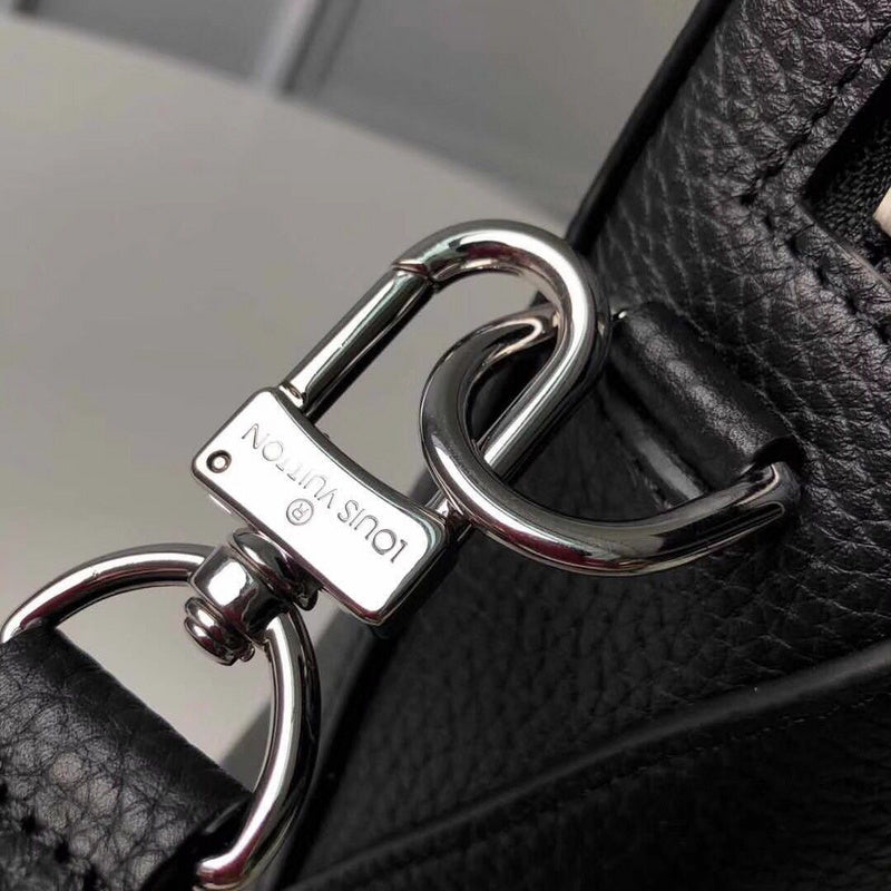 I W Fashion Lu-Vi bags - 17898