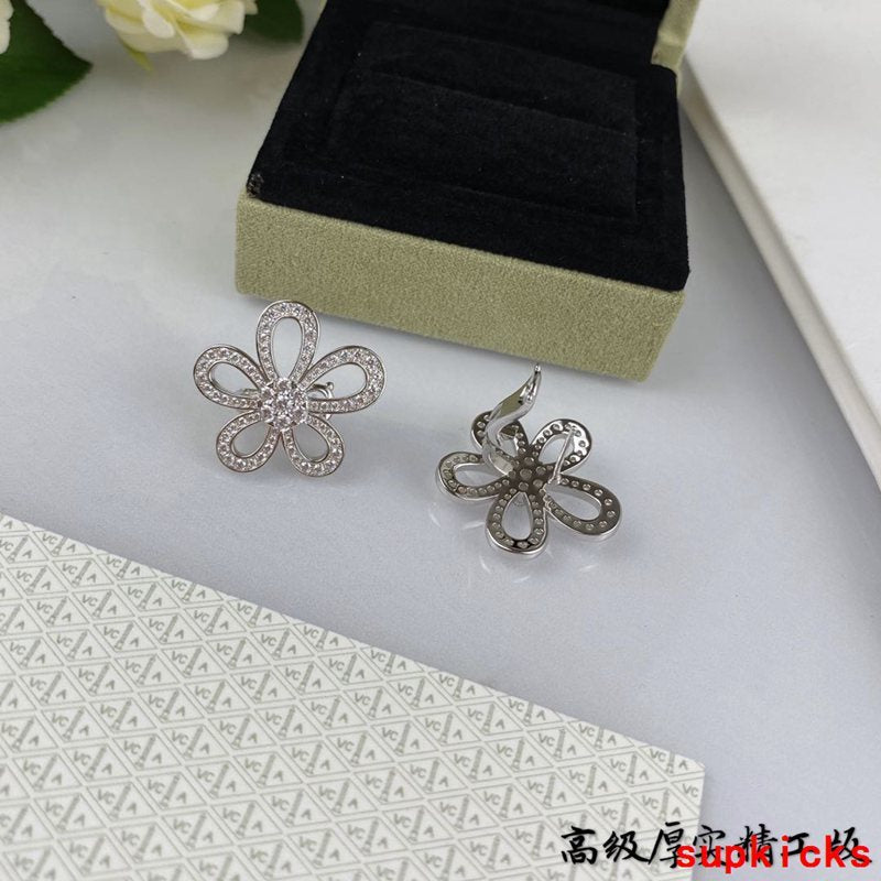 Van Cleef & Arples Jewelry