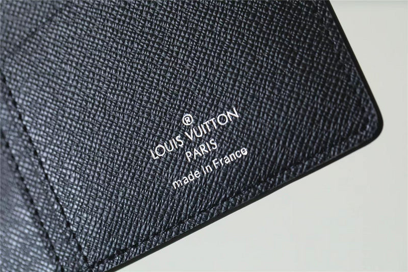 I W Fashion Lu-Vi bags - 10626