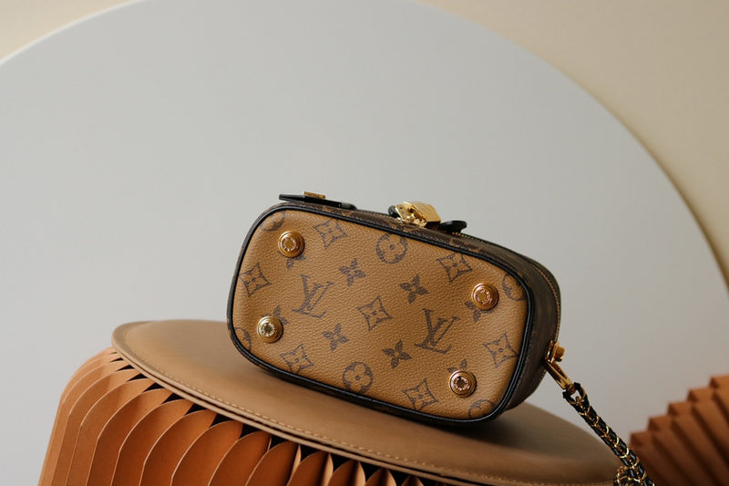 I W Fashion Lu-Vi bags - 17214