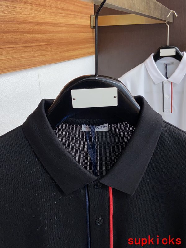 Moncler Luxury Cloth