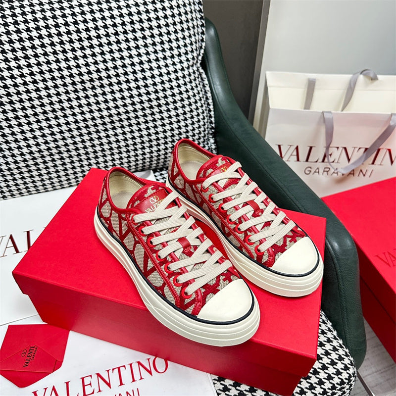 Valentino GARAVANI Luxury Shoes