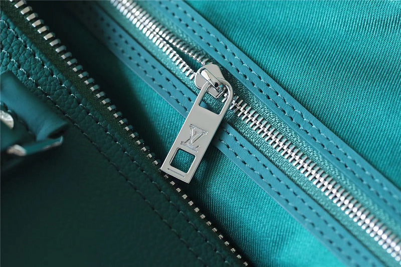 I W Fashion Lu-Vi bags - 11159