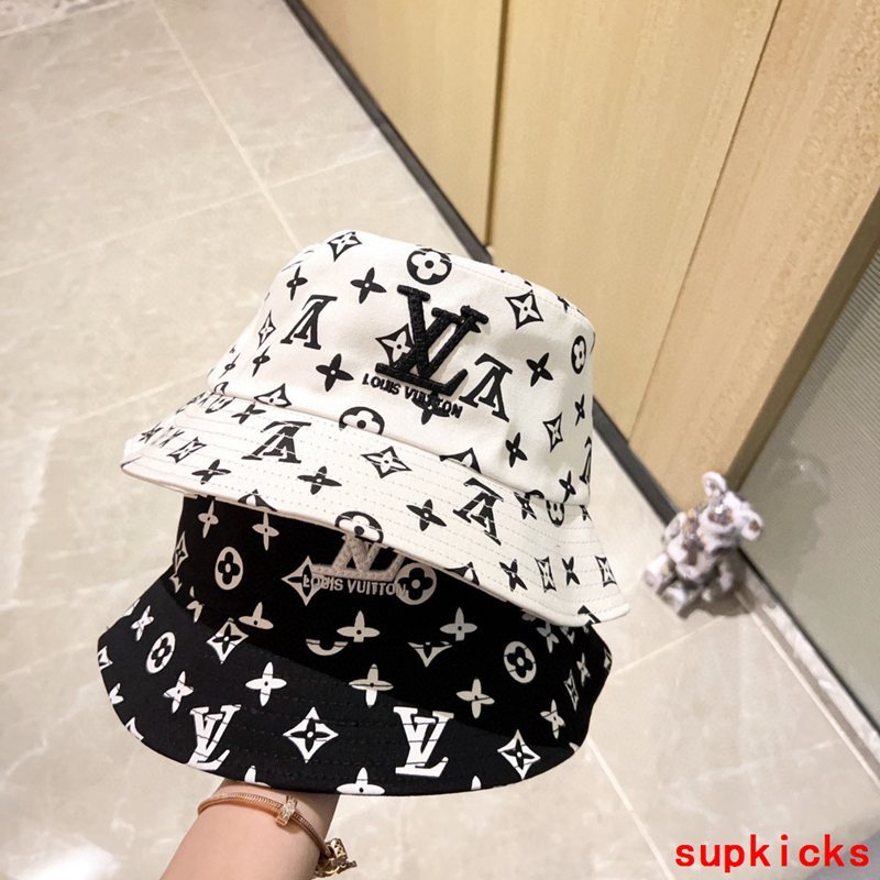 Louis Vuitton Luxury Cap