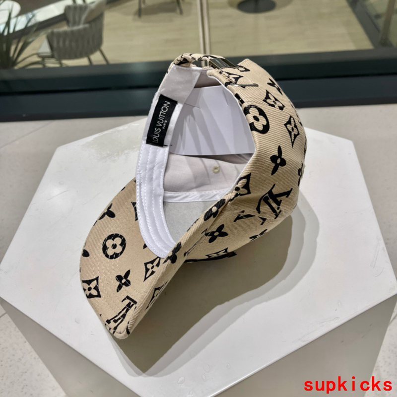 Louis Vuitton Luxury Cap
