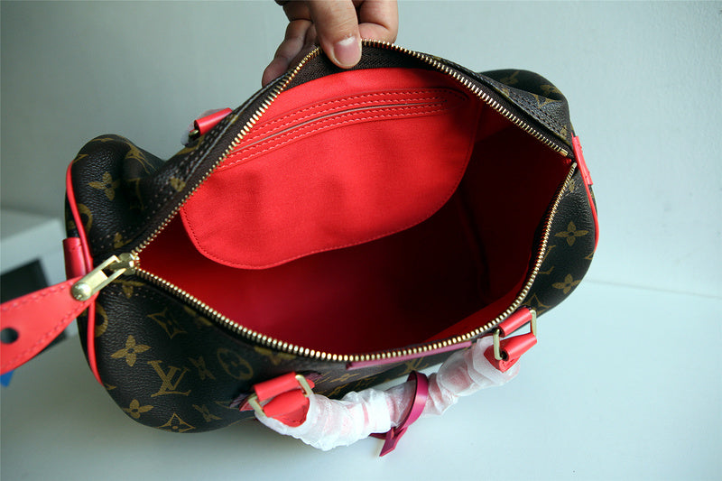 I W Fashion Lu-Vi bags - 8183
