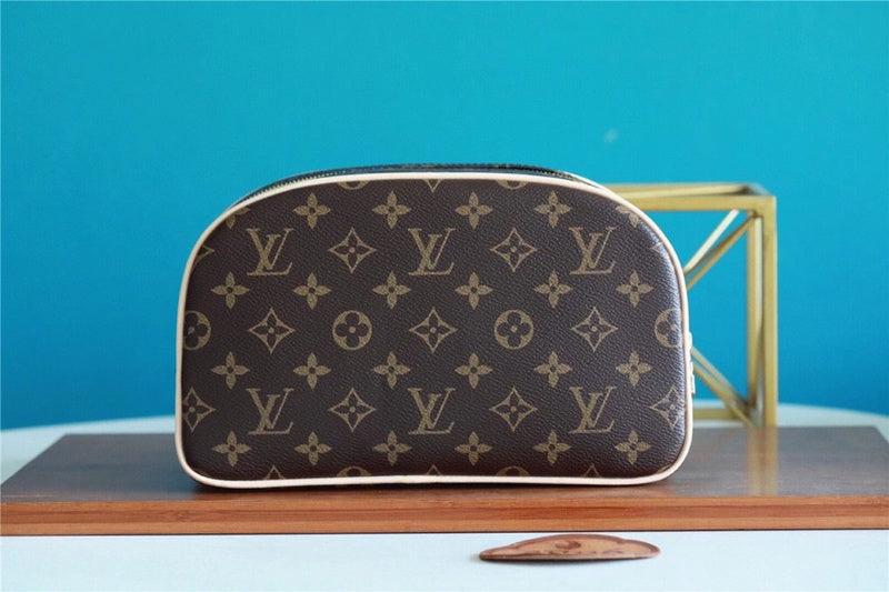 I W Fashion Lu-Vi bags - 10671