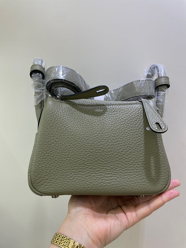 PHA - HMS Bags - 1732