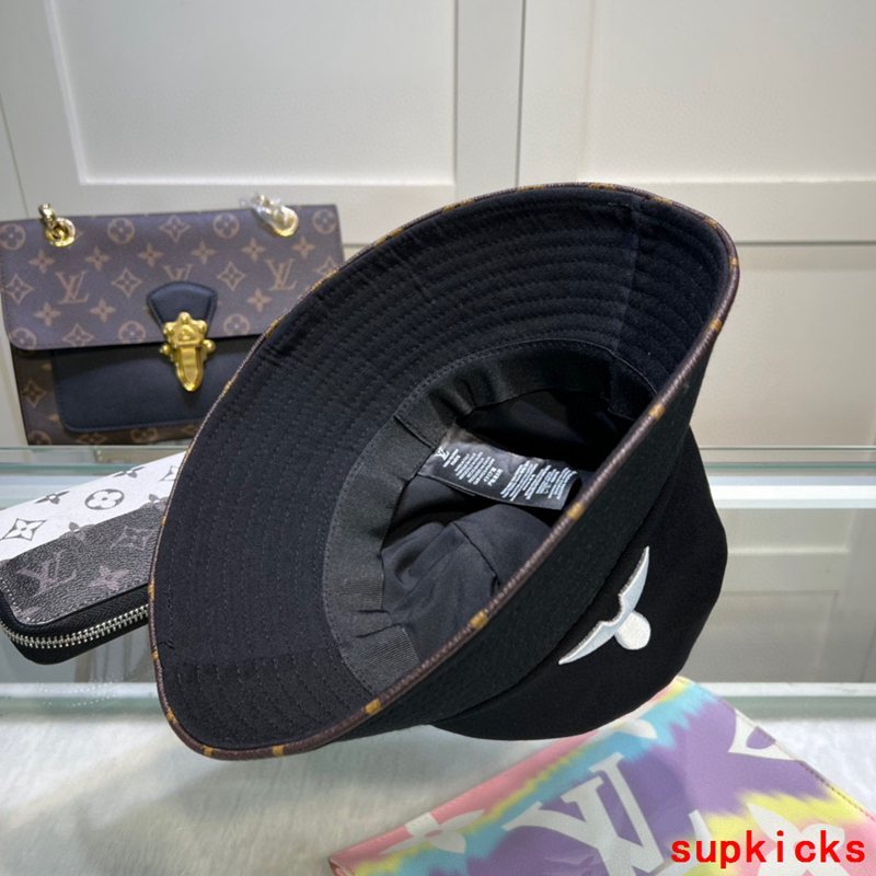 Louis Vuitton Luxury Cap